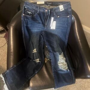 NWT Judy Blue stretch Distressed - no scams!